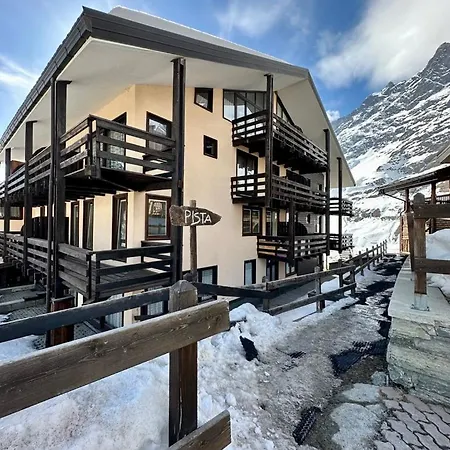 아파트 Stella Appartament, In Out In Cervinia 브루일서비니아