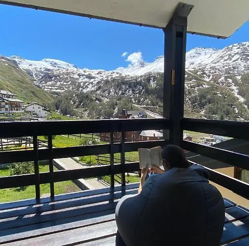 Stella Appartament, In Out In Cervinia Апартаменти *