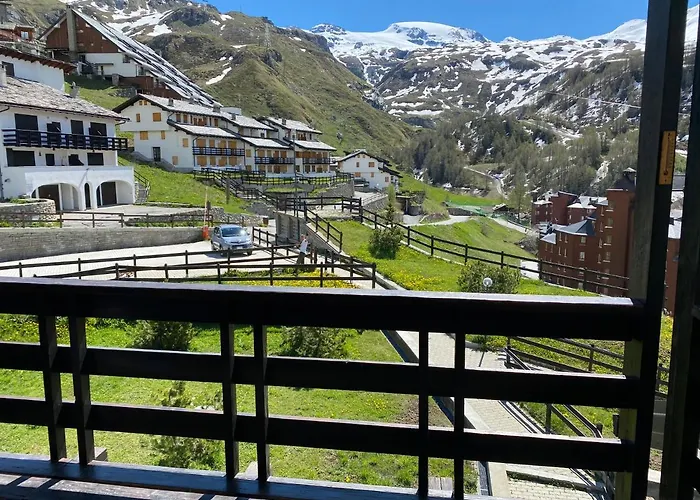 Stella Appartament, In Out In Cervinia * Брей-Червінія