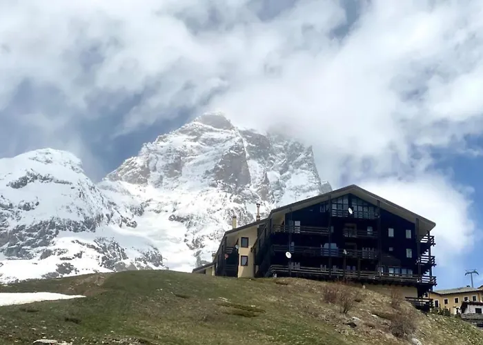 Апартаменти Stella Appartament, In Out In Cervinia *